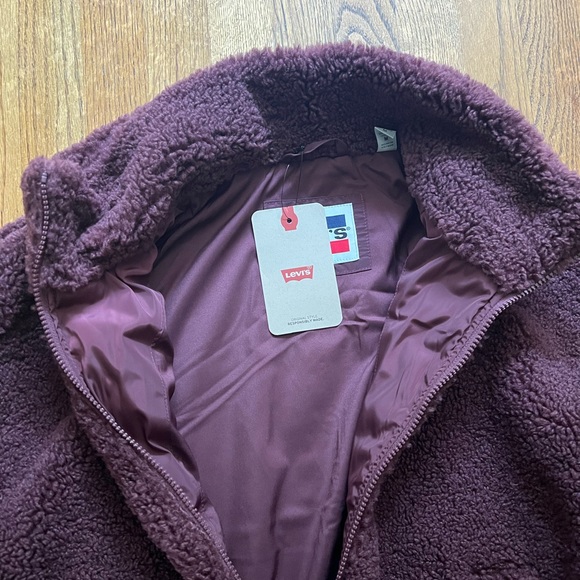 Levi’s Teddy Sherpa Jacket NWT size medium - Picture 7 of 7